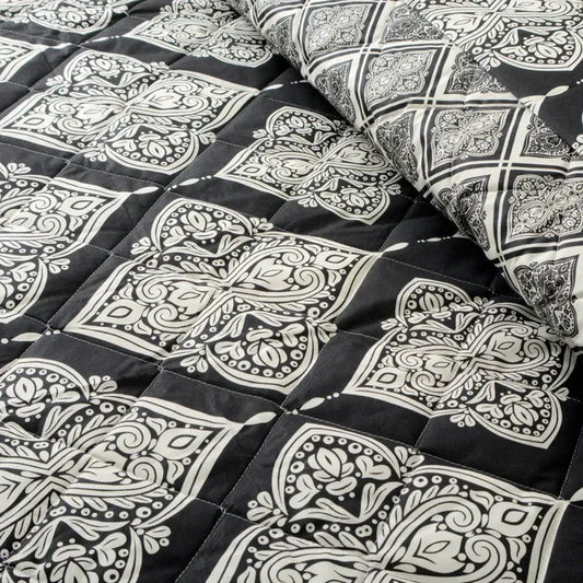 7 Pcs Quilted Comforter Set 375